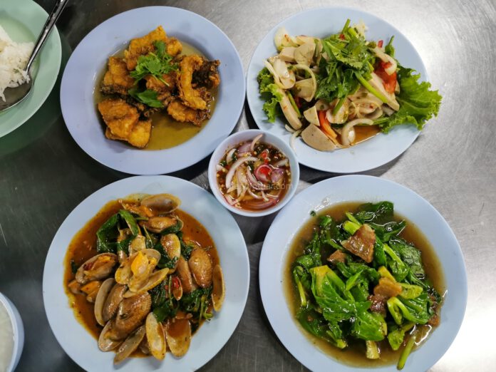 somboon chanthaburi-13