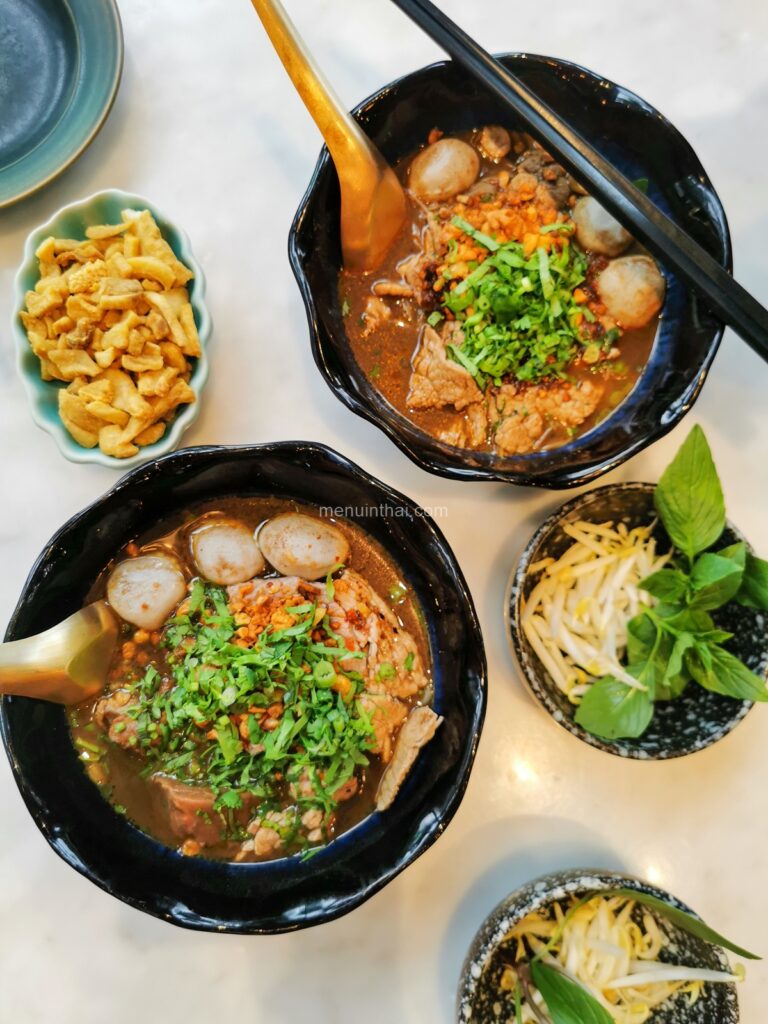 เมนู ราคา ทองสมิทธ์ ก๋วยเตี๋ยวเรือเนื้อวากิว